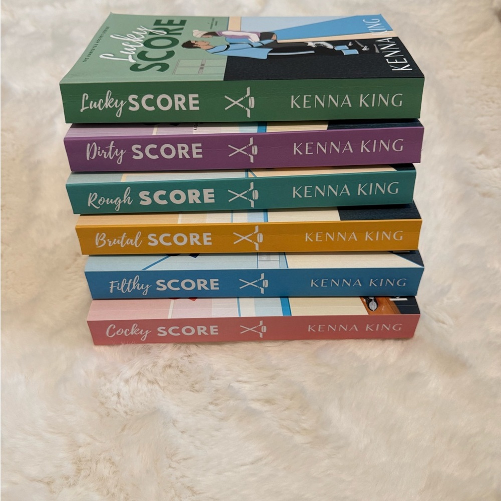 Kenna King Book Set - Multicolor